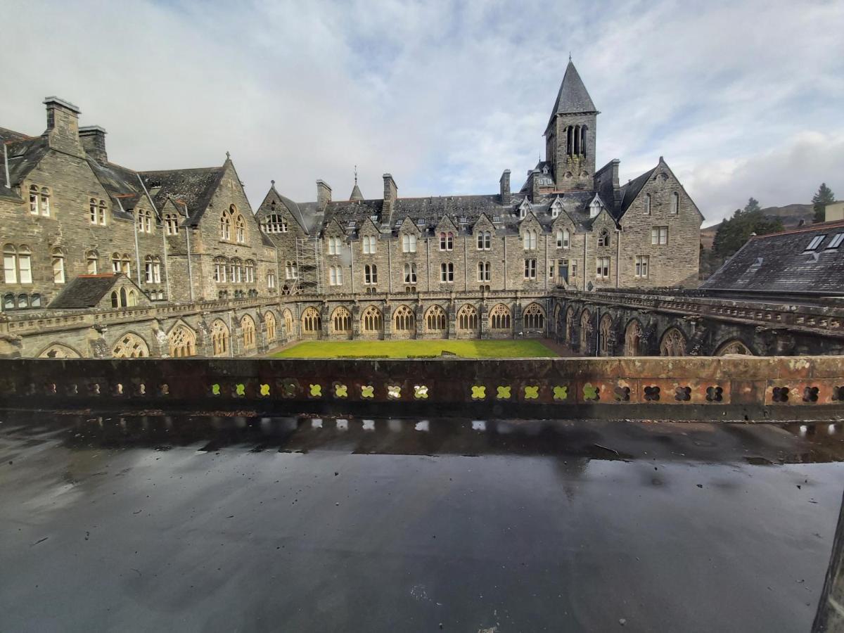 Апартаменты Moat House - Highland Club Форт Аугустус Экстерьер фото